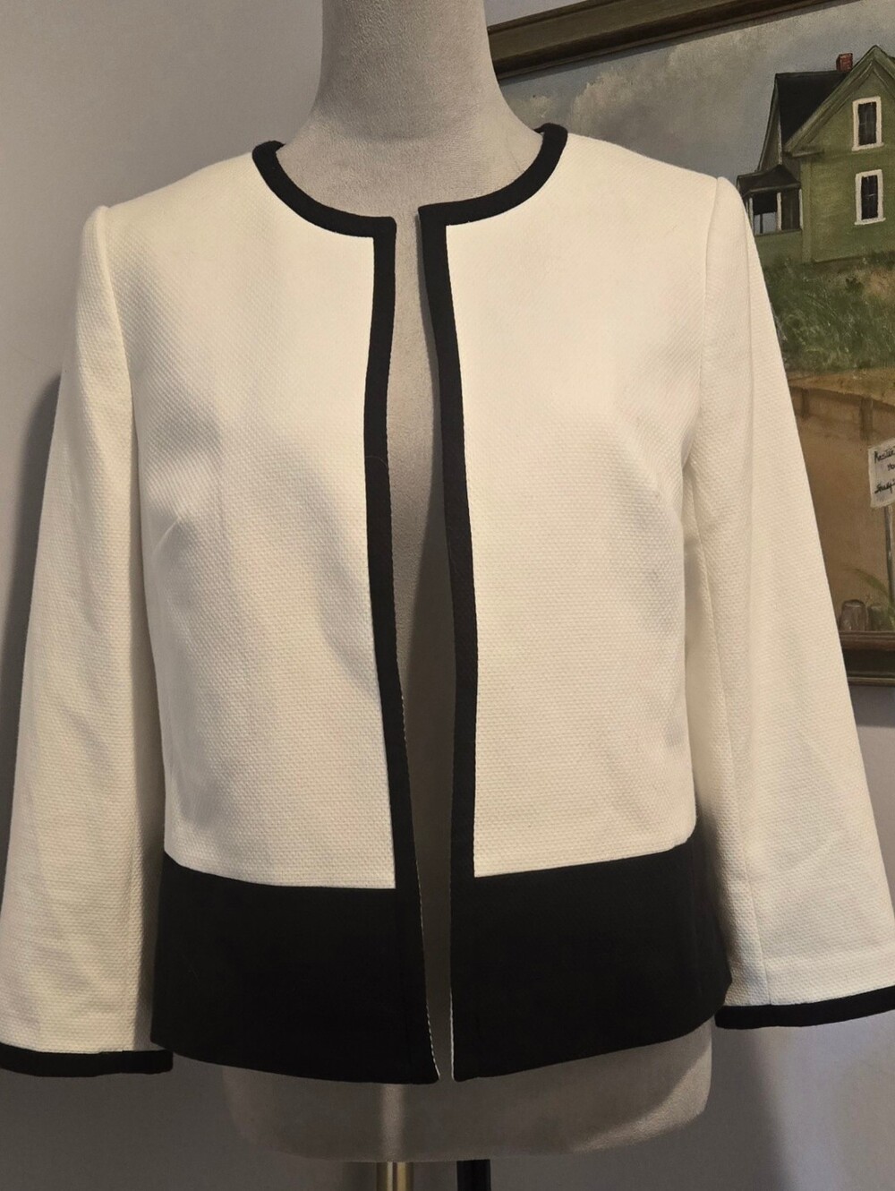 Talbots White Cropped Open-Front Jacket with Black Trim sz 8P